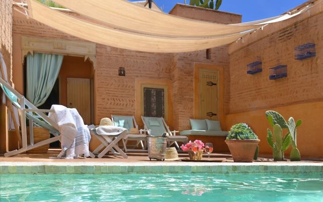 Magnificent Riad Beautiful Communal Swimming Pool - by Feelluxuryholidays