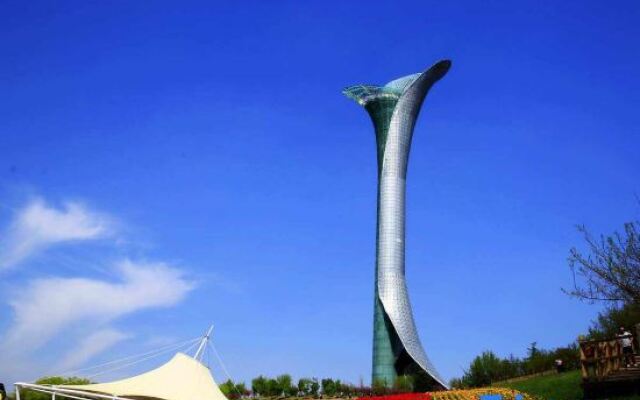 Haiyue Cinema City Jing Apartment (Youth Avenue Color TV Tower Night Market Branch)