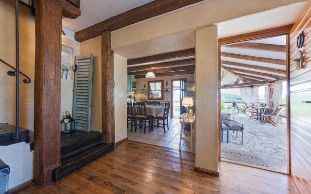 Villa Vally