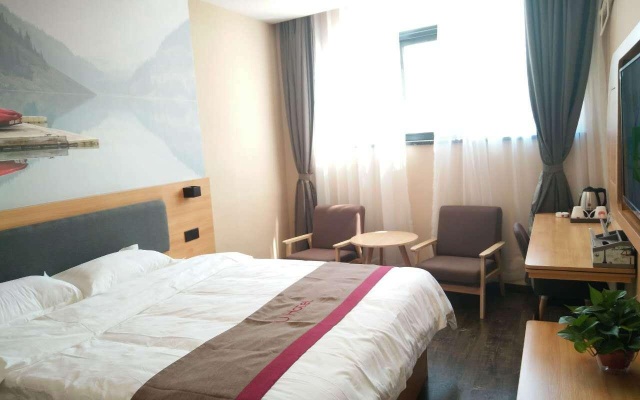 Thank Inn Hotel He'nan Zhengzhou Xinzheng City North China Road Xuanyuan Lake – Guest Rooms – Zhengzhou