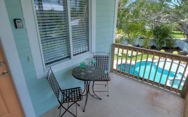 Beach Isle Apartment 2