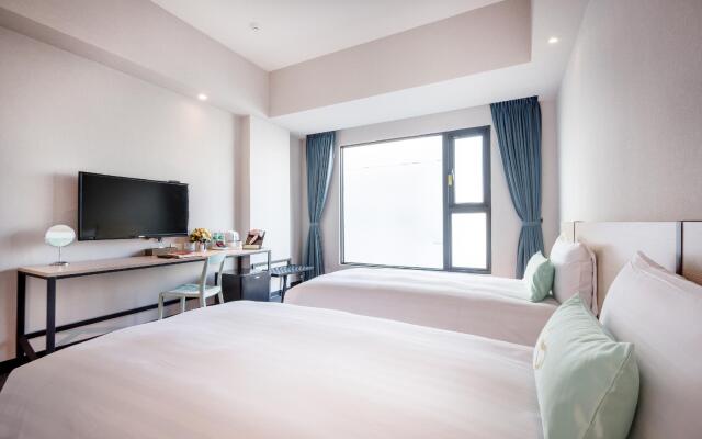Liyaou Hotel