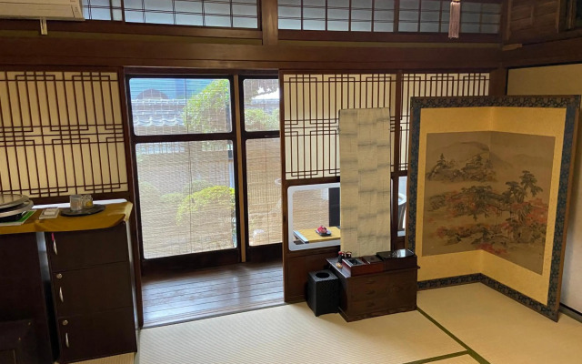 古民家ゲストハウス穏