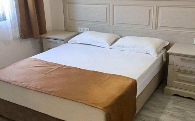 Parilti Otel