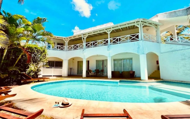 Mont Choisy Lodge 2 Mins From Mont Choisy Beach