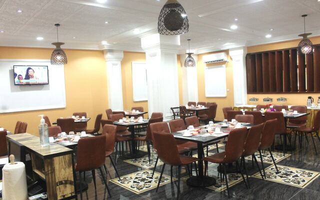 Sindz Palace Hotel