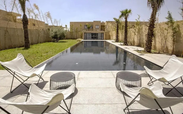 Villa Amara Oliver Palm Resort