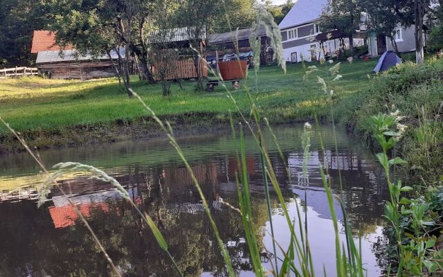 Room in Guest Room - Sejour Retreat For Family In Paradise