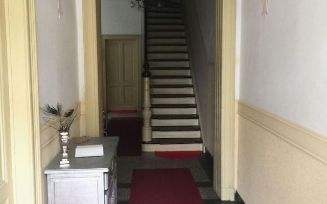 WG-Hostel