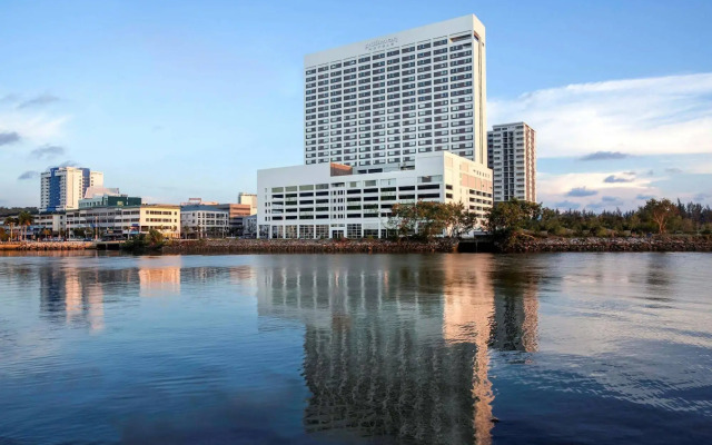 Pullman Miri Waterfront