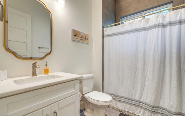 Spacious Austin Home: Near S Congress & Downtown!