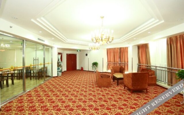 Super 8 Hotel Beijing Liangxiang Branch (Xinfu Liangyuan Holiday Inn)