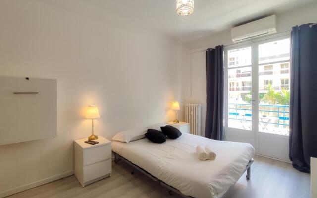 BH - LE STELLA MONTE - central, 2 people, near sea