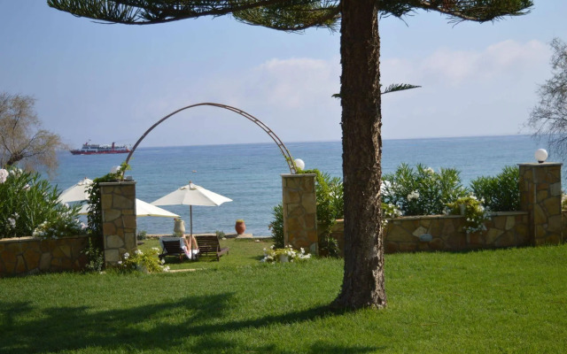 Stefania Apartments