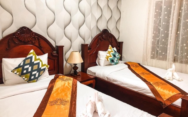 Ananta Hotel