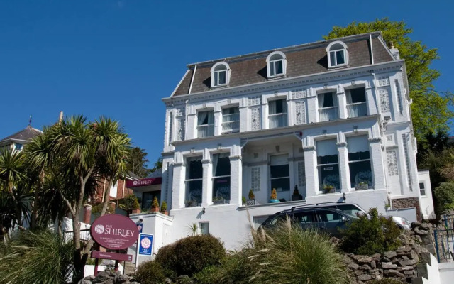 The Shirley - Guest house