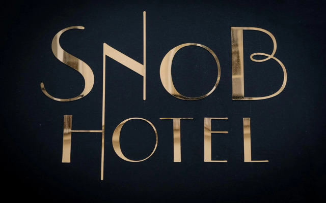 Snob Hotel