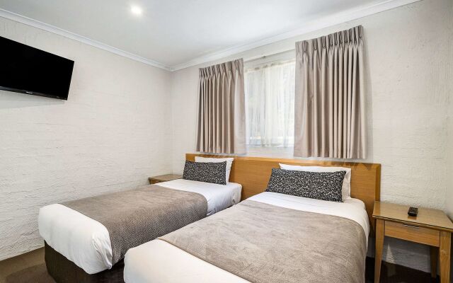 Comfort Inn Coach & Bushmans