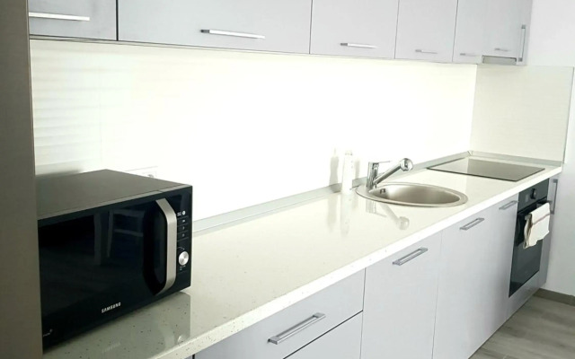 HappyHome Central Deluxe Apartments