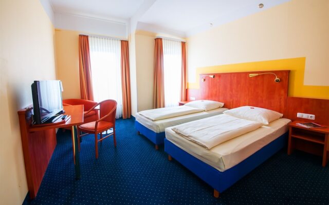 Hotel Mirage