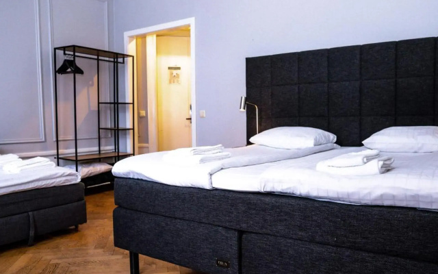 Queen's Hotel by First Hotels