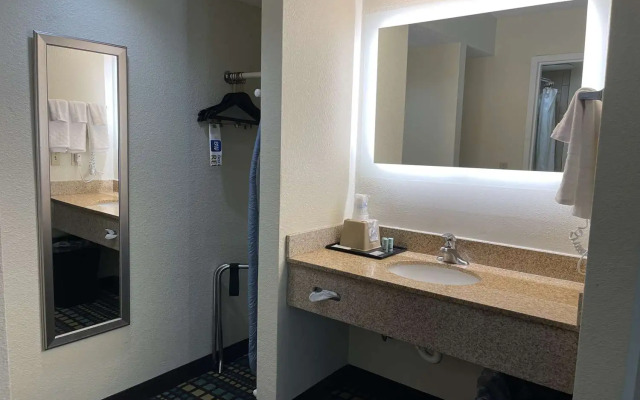 Best Western Tallahassee-Downtown Inn & Suites