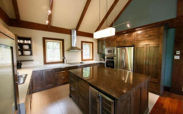 Chalets Alpins - 38 Chemin Blanc