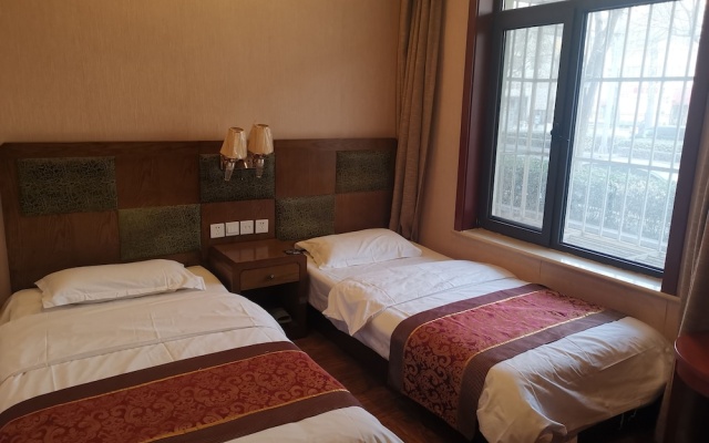 Beijing Huiqing Garden Bussiness Hotel – Guest Rooms – Beijing