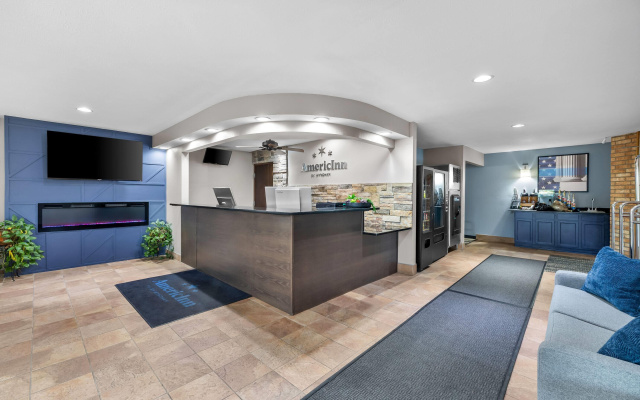 AmericInn by Wyndham Delafield-Waukesha-Milwaukee