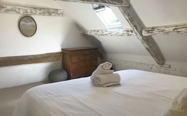 Manor House Mews - Rustic Stable Conversion