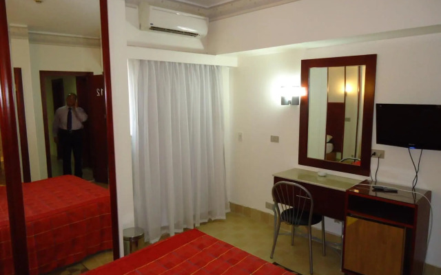 Pharaohs Hotel