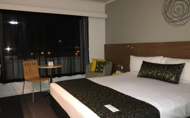 Nightcap at Burnie Townhouse