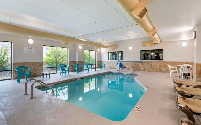 Comfort Suites Kodak Sevierville