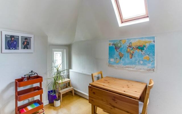 Lovely 1BR Home in North London