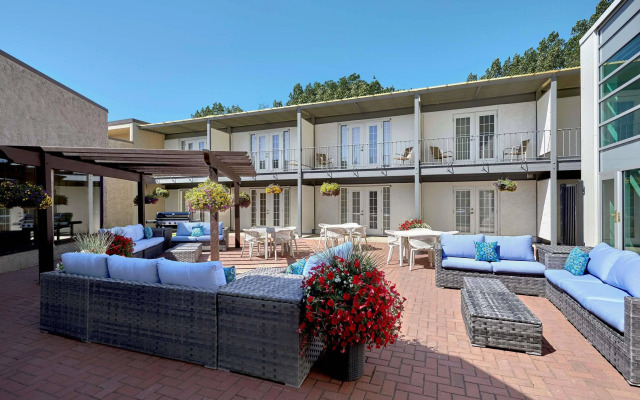 Red Deer Resort & Casino