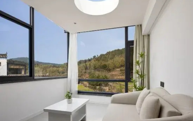 Huangling Grain rain Guesthouse