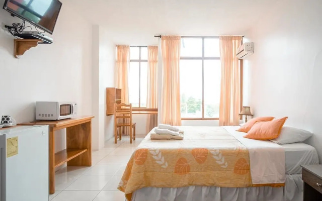Hostal Tongo Reef