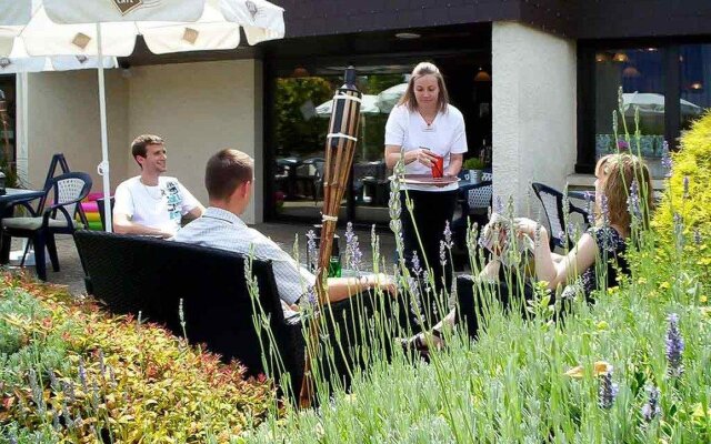 ibis Tours Sud