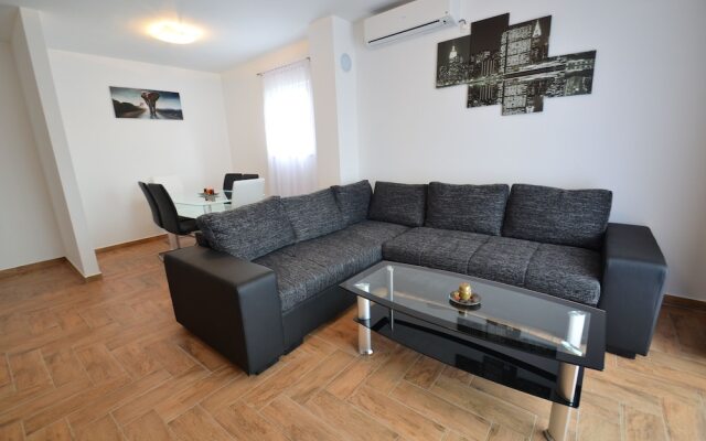 Apartments Villa Visnjik