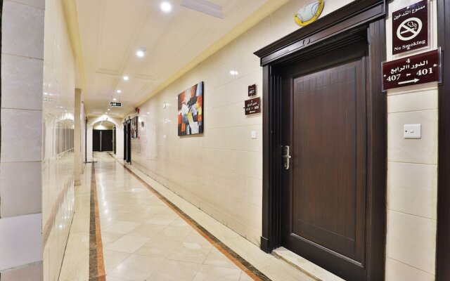 OYO 161 Middle East Suite