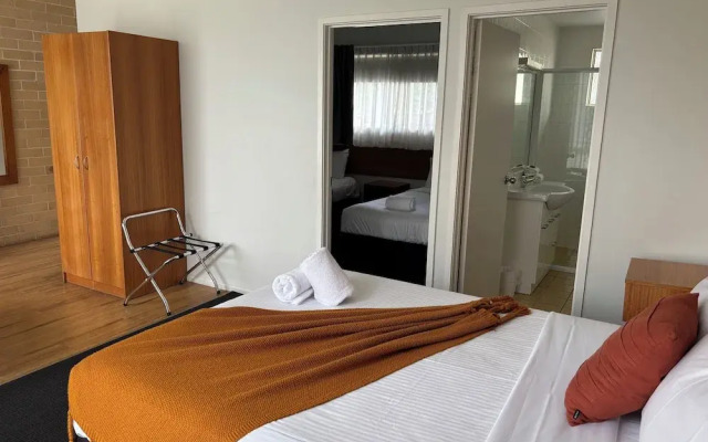 Caboolture Riverlakes Motel