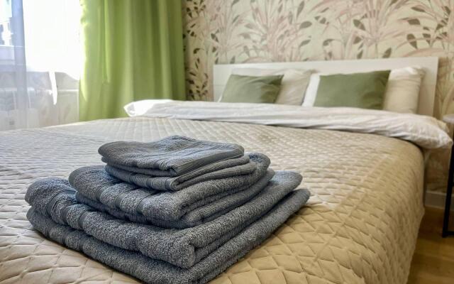 Apartments on the territory of Gusarskaya 4