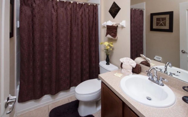 Ken's West Haven Villa