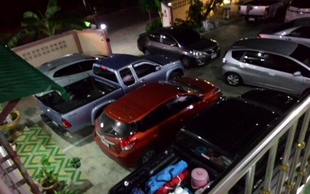 Wattana Hill Resort