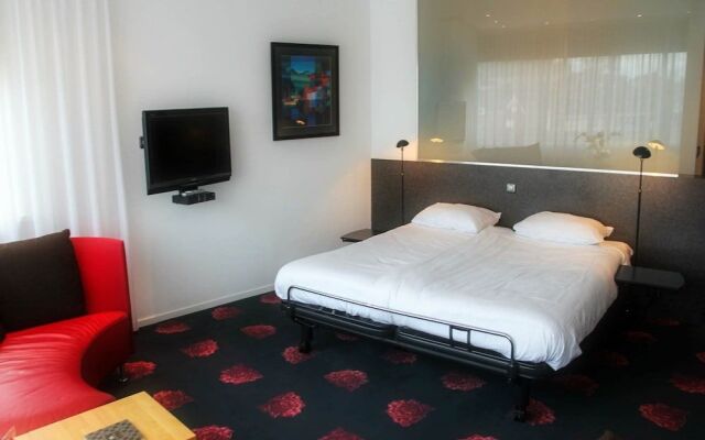 De Zon Hotel & Restaurant by Flow