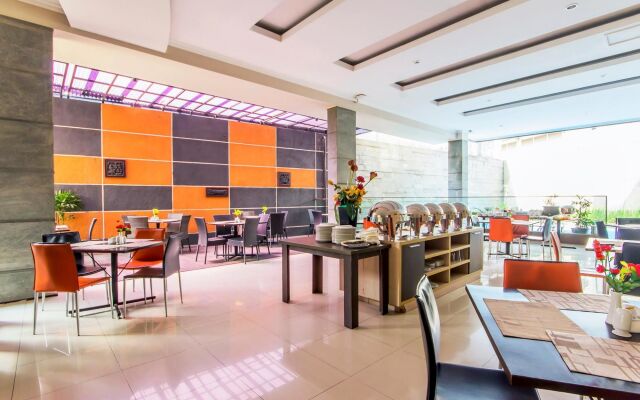 Andelir Hotel