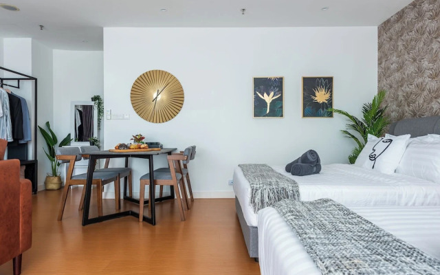4Pax Studio with Magnificent View PJ SS2