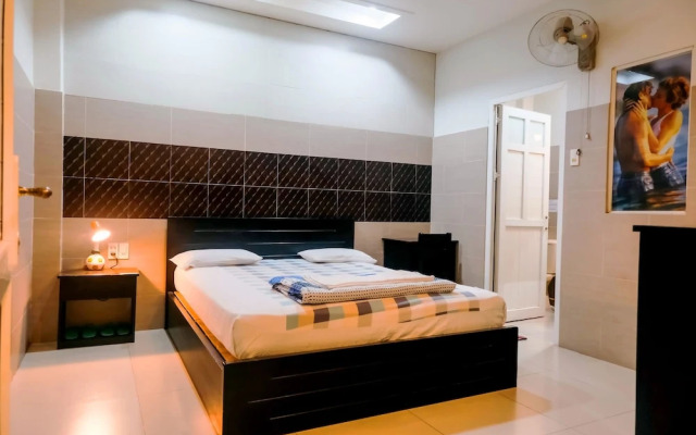 Cat Phuc Hotel