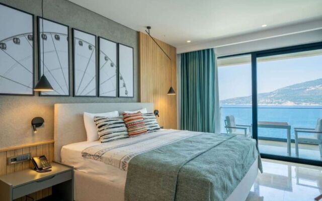 Lures Hotel