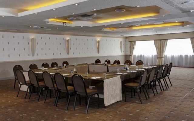 Best Western Queens Hotel